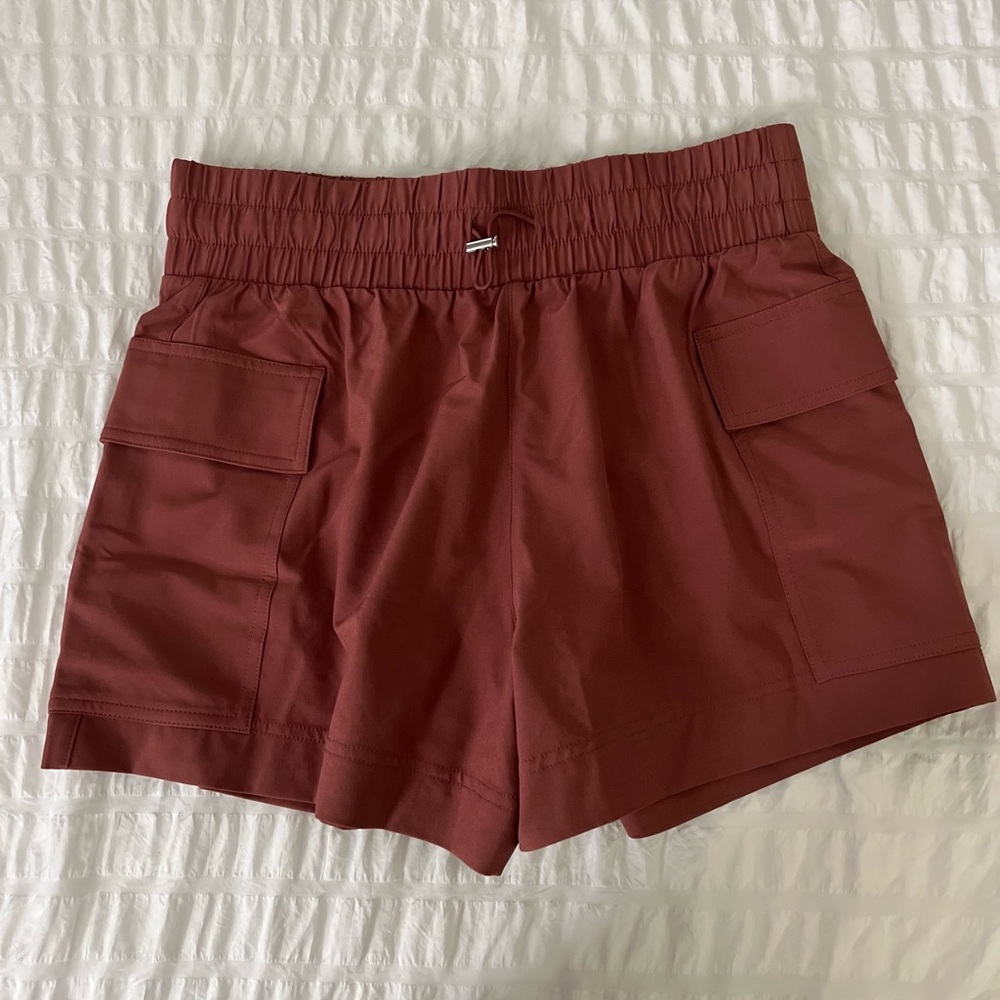 Abercrombie & fitch traveler shorts.  Size M.